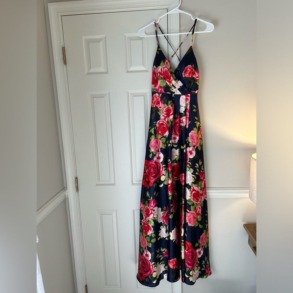 Sequin Hearts Formal Floral Dress Size 1